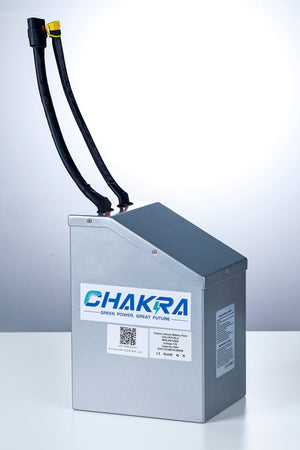 The front of the silver gray razor battery, produced by Chakra Battery Company