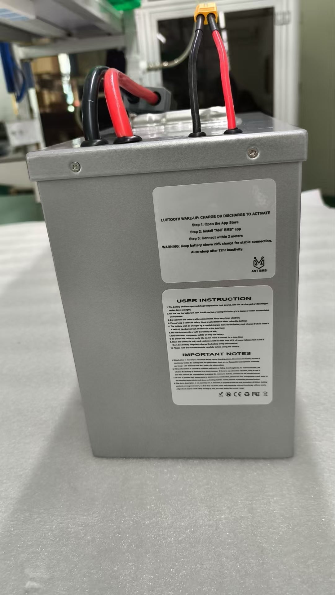 Chakra lithium battery in metal casing with manual attached