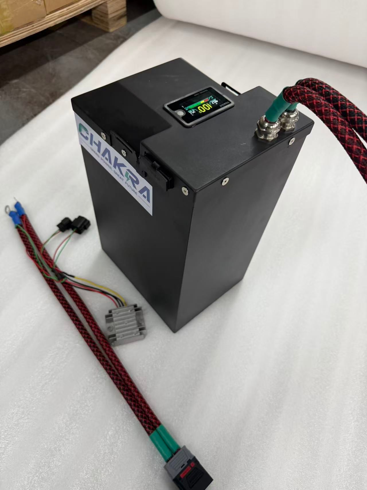 81.4V 70AH SURRON Ultra Bee Upgrade Battery manufactured by Chakra Battery Company, featuring RS50 Grade A cells and an Ant BMS rated for 340A continuous current.